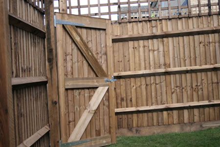 Colchester Decking, Steps & Fencing